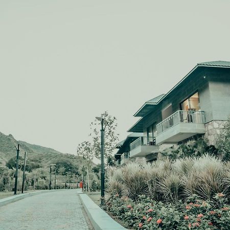 Pushkara Resort And Spa Buitenkant foto